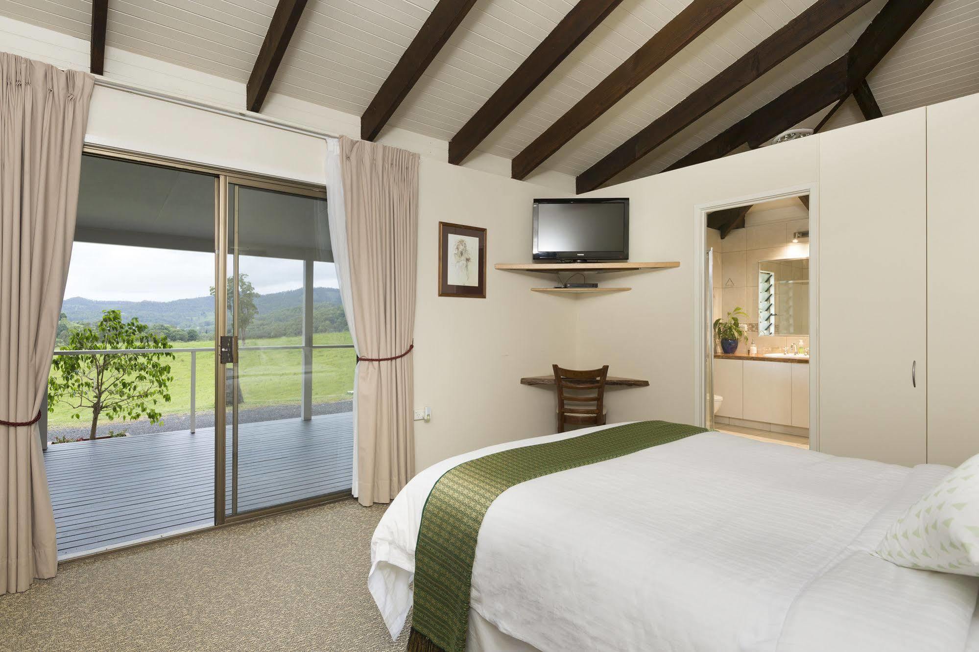 Hillcrest Mountain View Retreat Bed and Breakfast Crystal Creek Εξωτερικό φωτογραφία